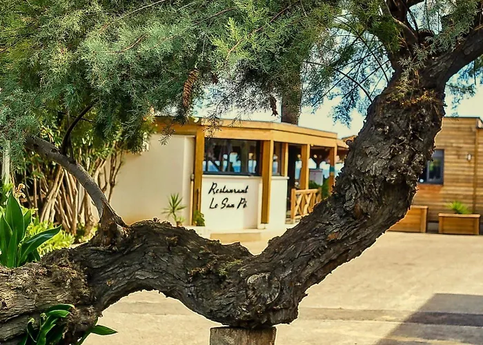 ホテル & Restaurant San Pellegrino 3*