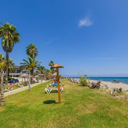 & Restaurant San Pellegrino Hotell Folelli