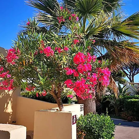 & Restaurant San Pellegrino فندق