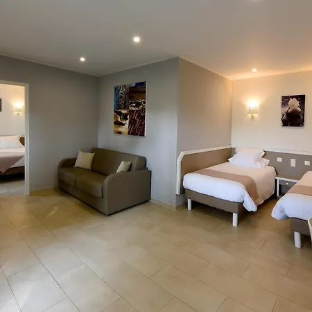 & Restaurant San Pellegrino 3* Folelli