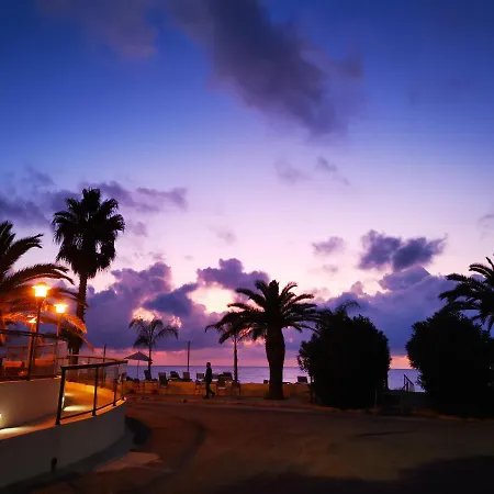 & Restaurant San Pellegrino Folelli