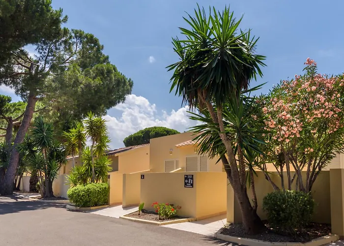 & Restaurant San Pellegrino Hotel Folelli