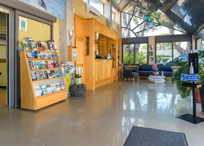 & Restaurant San Pellegrino Hotel Folelli