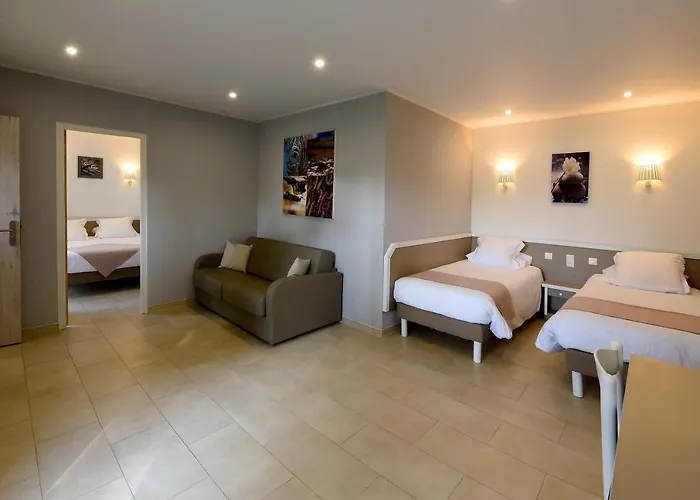 & Restaurant San Pellegrino 3* Folelli